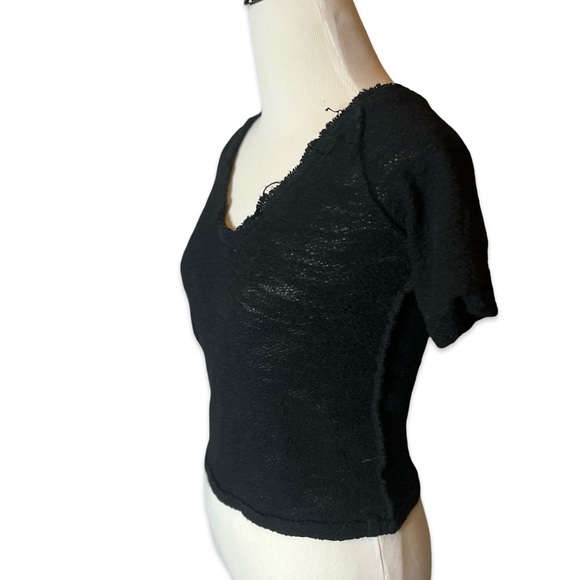 Free People We. The. Free Women’s Inside Out Distressed Hem Knitted Black Tee - Picture 9 of 11